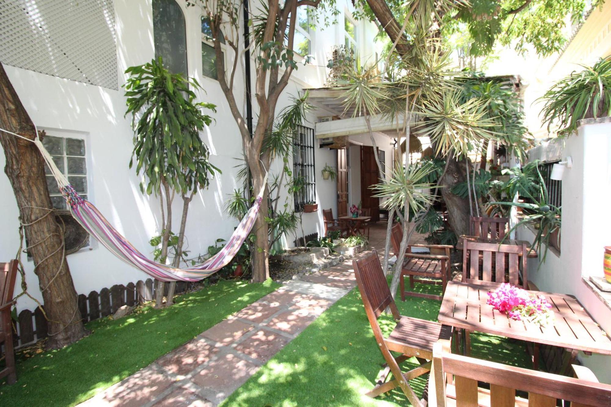 Hostal Las Acacias Màlaga Exteriér fotografie